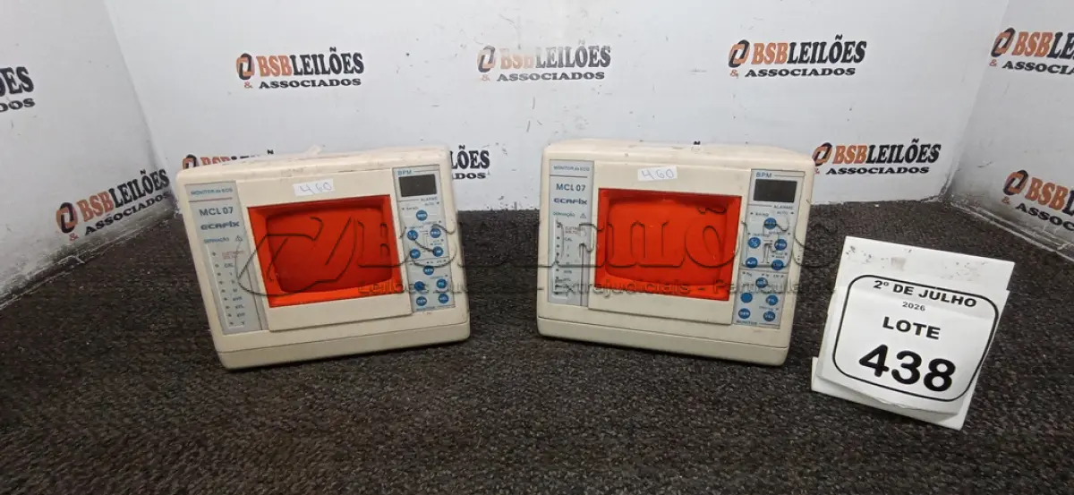 LOTE 438 - 02 MONITORES CARDÍACOS MODELO MCL 07 MARCA ECAFIX. (NO ESTADO) ATENÇÃO! FAZER A VISITAÇÃO ANTES DE ARREMATAR, NÃO SABEMOS SE FUNCIONA, LEILÃO NÃO TEM GARANTIA E NEM DEVOLUÇÃO, SUJEITO A POSSÍVEIS AVARIAS VISÍVEIS/OCULTAS E/OU AUSÊNCIA DE COMPONENTES.