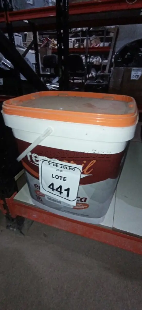 LOTE 441 - 01 BALDE DE TINTA ECONÔMICA 16L NA COR BRANCO NEVE MARCA RENOCRIL. (NO ESTADO) ATENÇÃO! FAZER A VISITAÇÃO ANTES DE ARREMATAR, NÃO SABEMOS SE FUNCIONA, LEILÃO NÃO TEM GARANTIA E NEM DEVOLUÇÃO, SUJEITO A POSSÍVEIS AVARIAS VISÍVEIS/OCULTAS E/OU AUSÊNCIA DE COMPONENTES.