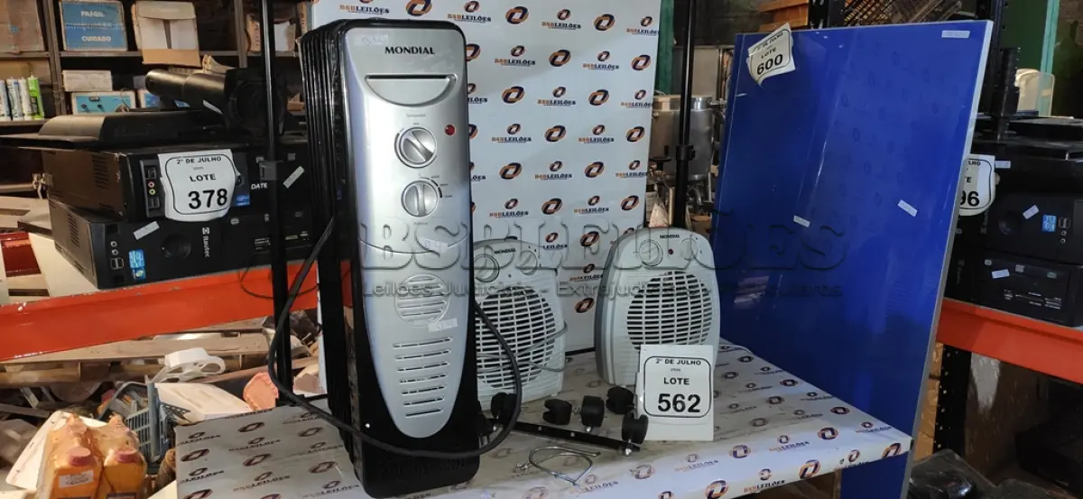 LOTE 562 - 03 AQUECEDORES DE MODELOS DIVERSOS MARCA MONDIAL. (NO ESTADO) ATENÇÃO! FAZER A VISITAÇÃO ANTES DE ARREMATAR, NÃO SABEMOS SE FUNCIONA, LEILÃO NÃO TEM GARANTIA E NEM DEVOLUÇÃO, SUJEITO A POSSÍVEIS AVARIAS VISÍVEIS/OCULTAS E/OU AUSÊNCIA DE COMPONENTES.