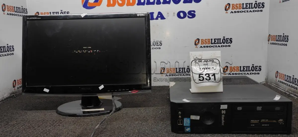 LOTE 531 - 01 MONITOR MARCA POSITIVO E 01 CPU MARCA ITAUTEC . (NO ESTADO) ATENÇÃO! FAZER A VISITAÇÃO ANTES DE ARREMATAR, NÃO SABEMOS SE FUNCIONA, LEILÃO NÃO TEM GARANTIA E NEM DEVOLUÇÃO, SUJEITO A POSSÍVEIS AVARIAS VISÍVEIS/OCULTAS E/OU AUSÊNCIA DE COMPONENTES.