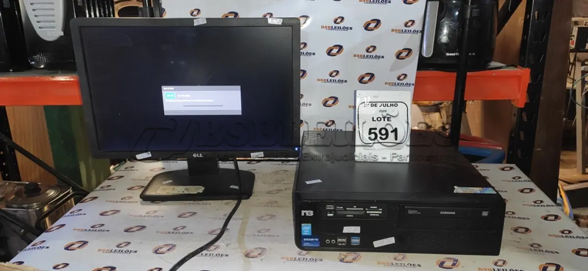 LOTE 591 - 01 MONITOR MARCA DELL E 01 CPU MARCA SAMSUNG. (NO ESTADO) ATENÇÃO! FAZER A VISITAÇÃO ANTES DE ARREMATAR, NÃO SABEMOS SE FUNCIONA, LEILÃO NÃO TEM GARANTIA E NEM DEVOLUÇÃO, SUJEITO A POSSÍVEIS AVARIAS VISÍVEIS/OCULTAS E/OU AUSÊNCIA DE COMPONENTES.