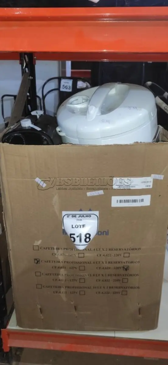 LOTE 518 - 01 LOTE COM VÁRIAS PEÇAS DE LIQUIDIFICADORES E ELETRODOMÉSTICOS DIVERSOS PARA RETIRADA DE PEÇAS. (NO ESTADO) ATENÇÃO! FAZER A VISITAÇÃO ANTES DE ARREMATAR, NÃO SABEMOS SE FUNCIONA, LEILÃO NÃO TEM GARANTIA E NEM DEVOLUÇÃO, SUJEITO A POSSÍVEIS AVARIAS VISÍVEIS/OCULTAS E/OU AUSÊNCIA DE COMPONENTES.