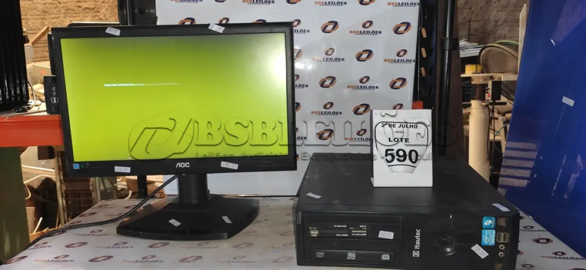 LOTE 590 - 01 MONITOR MARCA AOC E 01 CPU MARCA ITAUTEC. (NO ESTADO) ATENÇÃO! FAZER A VISITAÇÃO ANTES DE ARREMATAR, NÃO SABEMOS SE FUNCIONA, LEILÃO NÃO TEM GARANTIA E NEM DEVOLUÇÃO, SUJEITO A POSSÍVEIS AVARIAS VISÍVEIS/OCULTAS E/OU AUSÊNCIA DE COMPONENTES.