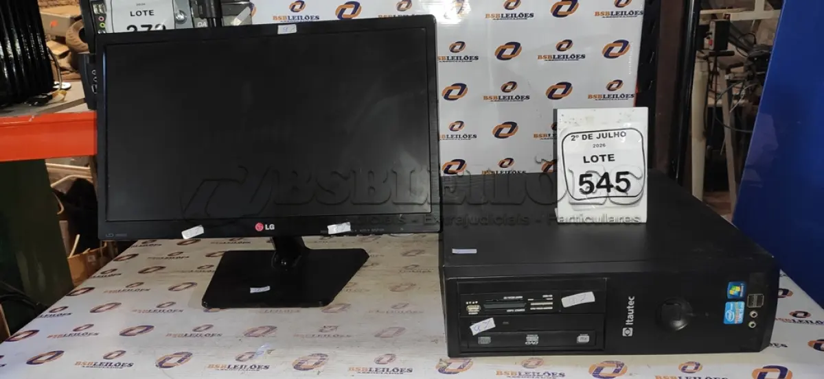 LOTE 545 - 01 MONITOR MARCA LG E 01 CPU MARCA ITAUTEC. (NO ESTADO) ATENÇÃO! FAZER A VISITAÇÃO ANTES DE ARREMATAR, NÃO SABEMOS SE FUNCIONA, LEILÃO NÃO TEM GARANTIA E NEM DEVOLUÇÃO, SUJEITO A POSSÍVEIS AVARIAS VISÍVEIS/OCULTAS E/OU AUSÊNCIA DE COMPONENTES.