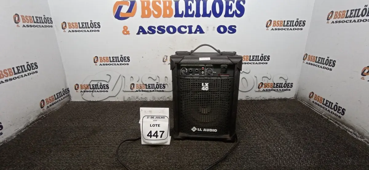 LOTE 447 - 01 MINI AMPLIFICADOR MODELO LX40 MARCA LL AUDIO. (NO ESTADO) ATENÇÃO! FAZER A VISITAÇÃO ANTES DE ARREMATAR, NÃO SABEMOS SE FUNCIONA, LEILÃO NÃO TEM GARANTIA E NEM DEVOLUÇÃO, SUJEITO A POSSÍVEIS AVARIAS VISÍVEIS/OCULTAS E/OU AUSÊNCIA DE COMPONENTES.