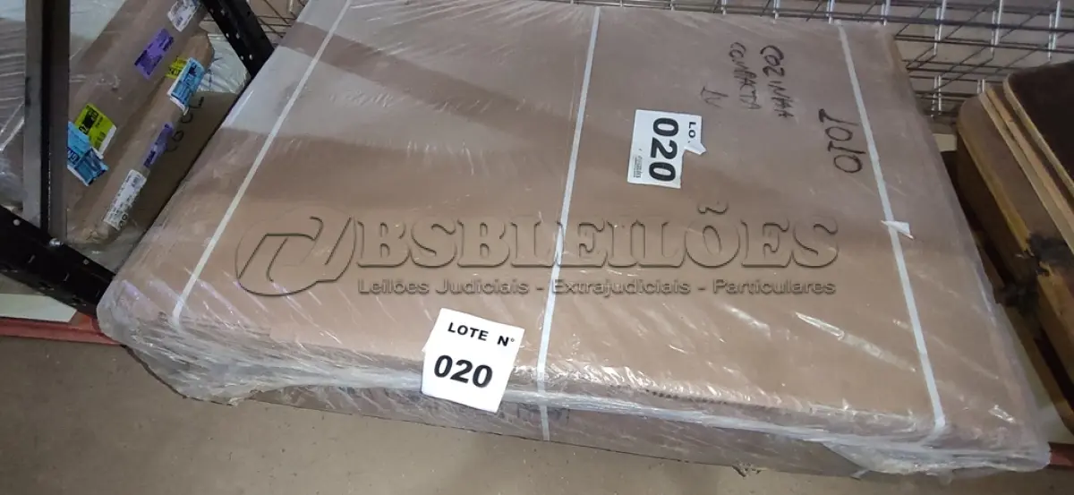 LOTE 020 - 01 ARMÁRIO DE COZINHA COMPACTA ITATIAIA AMANDA AÇO COM BALCÃO 10 PORTAS 01 GAVETA (NO ESTADO, NÃO SABEMOS SE FUNCIONA. LEILÃO NÃO TEM GARANTIA E NEM DEVOLUÇÃO, SUJEITO A POSSÍVEIS AVARIAS VISÍVEIS/OCULTAS E/OU AUSÊNCIA DE COMPONENTES)