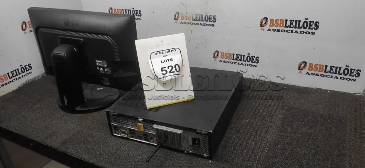 LOTE 520 - 01 MONITOR MARCA LG E 01 CPU MARCA ITAUTEC. (NO ESTADO) ATENÇÃO! FAZER A VISITAÇÃO ANTES DE ARREMATAR, NÃO SABEMOS SE FUNCIONA, LEILÃO NÃO TEM GARANTIA E NEM DEVOLUÇÃO, SUJEITO A POSSÍVEIS AVARIAS VISÍVEIS/OCULTAS E/OU AUSÊNCIA DE COMPONENTES.
