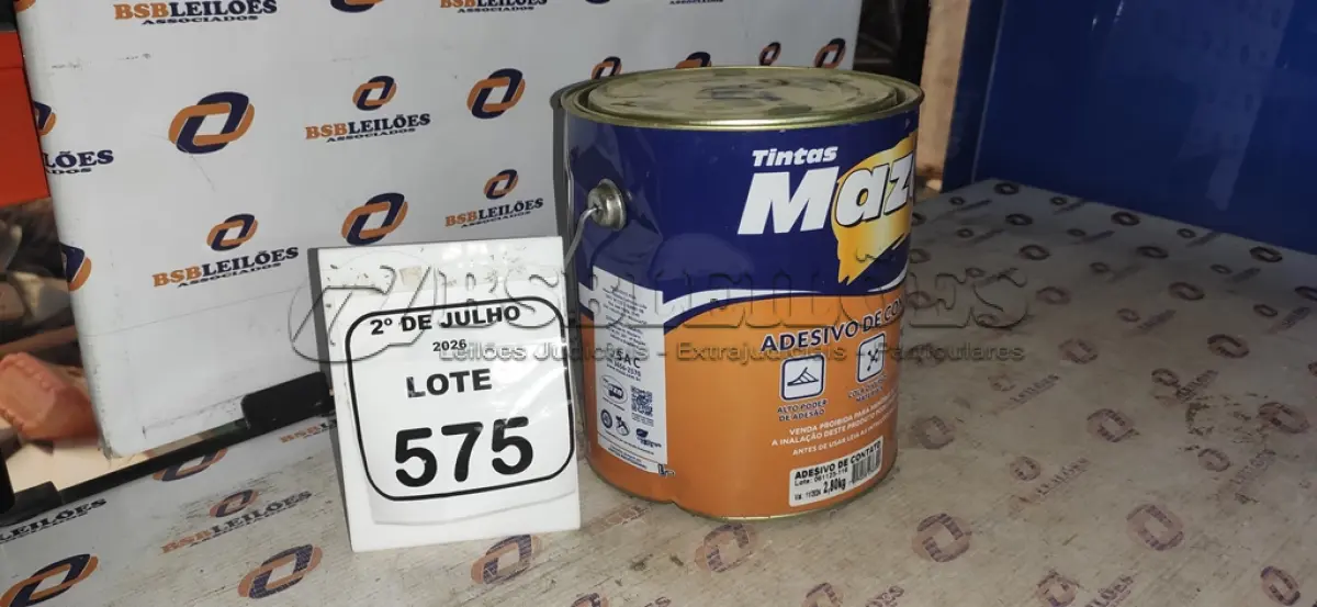 LOTE 575 - 01 LATA DE ADESIVO DE CONTATO 2,80KG MARCA MAZA. (NO ESTADO) ATENÇÃO! FAZER A VISITAÇÃO ANTES DE ARREMATAR, NÃO SABEMOS SE FUNCIONA, LEILÃO NÃO TEM GARANTIA E NEM DEVOLUÇÃO, SUJEITO A POSSÍVEIS AVARIAS VISÍVEIS/OCULTAS E/OU AUSÊNCIA DE COMPONENTES.