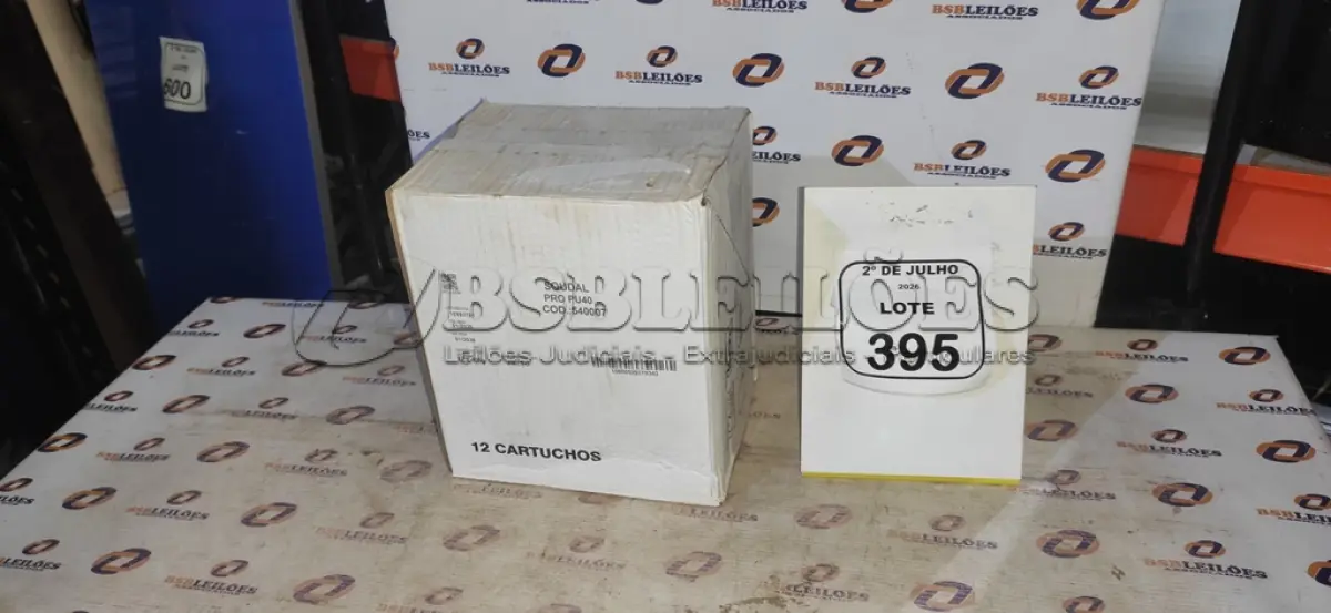 LOTE 395 - 12 ADESIVOS/SELANTE PU 40 230ML CADA. (NO ESTADO) ATENÇÃO! FAZER A VISITAÇÃO ANTES DE ARREMATAR, NÃO SABEMOS SE FUNCIONA, LEILÃO NÃO TEM GARANTIA E NEM DEVOLUÇÃO, SUJEITO A POSSÍVEIS AVARIAS VISÍVEIS/OCULTAS E/OU AUSÊNCIA DE COMPONENTES.