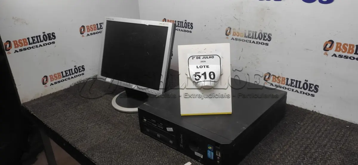 LOTE 510 - 01 MONITOR MARCA SAMSUNG E 01 CPU MARCA ITAUTEC . (NO ESTADO) ATENÇÃO! FAZER A VISITAÇÃO ANTES DE ARREMATAR, NÃO SABEMOS SE FUNCIONA, LEILÃO NÃO TEM GARANTIA E NEM DEVOLUÇÃO, SUJEITO A POSSÍVEIS AVARIAS VISÍVEIS/OCULTAS E/OU AUSÊNCIA DE COMPONENTES.