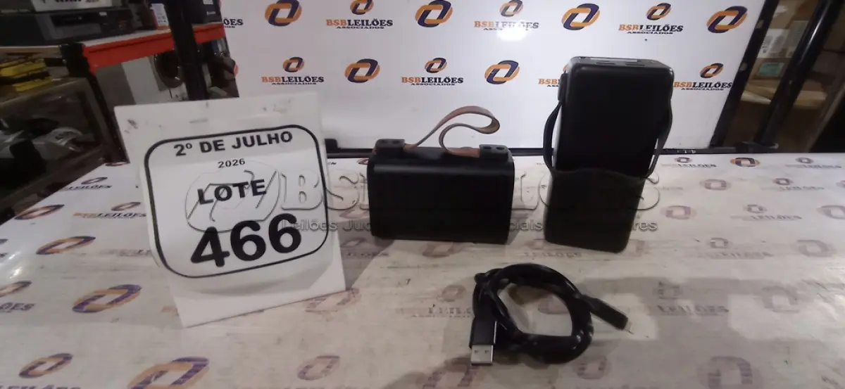 LOTE 466 - 02 POWER BANK. (NO ESTADO) ATENÇÃO! FAZER A VISITAÇÃO ANTES DE ARREMATAR, NÃO SABEMOS SE FUNCIONA, LEILÃO NÃO TEM GARANTIA E NEM DEVOLUÇÃO, SUJEITO A POSSÍVEIS AVARIAS VISÍVEIS/OCULTAS E/OU AUSÊNCIA DE COMPONENTES.