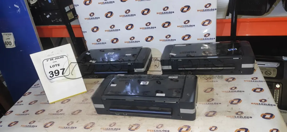 LOTE 397 - 03 IMPRESSORAS PORTÁTEIS DE MESA MODELO H470 MARCA HP. (NO ESTADO) ATENÇÃO! FAZER A VISITAÇÃO ANTES DE ARREMATAR, NÃO SABEMOS SE FUNCIONA, LEILÃO NÃO TEM GARANTIA E NEM DEVOLUÇÃO, SUJEITO A POSSÍVEIS AVARIAS VISÍVEIS/OCULTAS E/OU AUSÊNCIA DE COMPONENTES.