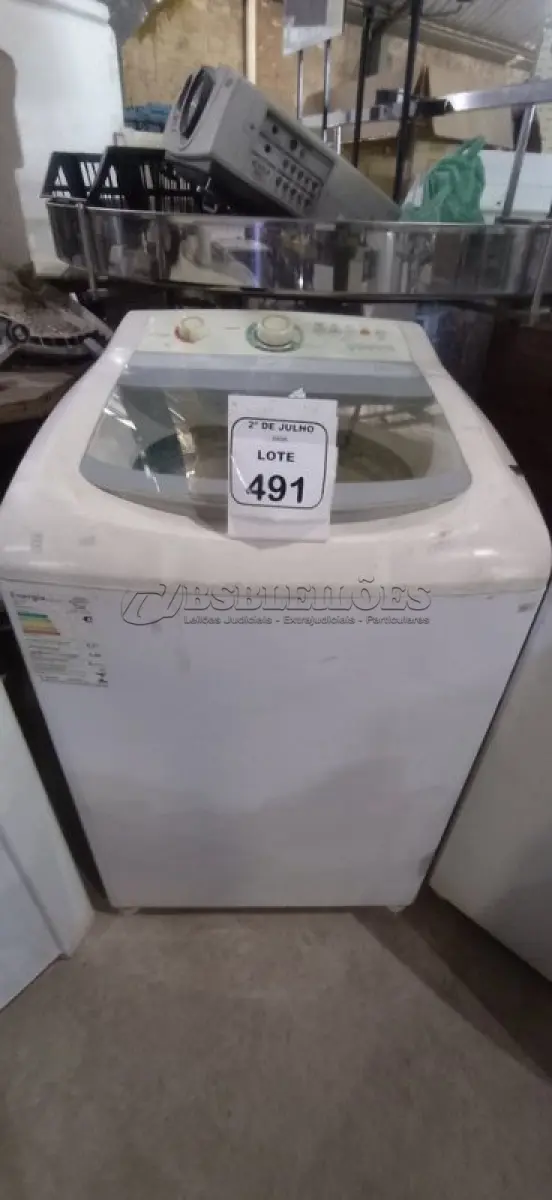 LOTE 491 - 01 MÁQUINA DE LAVAR 220V 11KG MARCA CONSUL. (NO ESTADO) ATENÇÃO! FAZER A VISITAÇÃO ANTES DE ARREMATAR, NÃO SABEMOS SE FUNCIONA, LEILÃO NÃO TEM GARANTIA E NEM DEVOLUÇÃO, SUJEITO A POSSÍVEIS AVARIAS VISÍVEIS/OCULTAS E/OU AUSÊNCIA DE COMPONENTES.