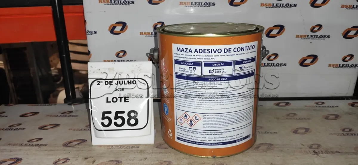 LOTE 558 - 01 LATA DE ADESIVO DE CONTATO 2,80KG MARCA MAZA. (NO ESTADO) ATENÇÃO! FAZER A VISITAÇÃO ANTES DE ARREMATAR, NÃO SABEMOS SE FUNCIONA, LEILÃO NÃO TEM GARANTIA E NEM DEVOLUÇÃO, SUJEITO A POSSÍVEIS AVARIAS VISÍVEIS/OCULTAS E/OU AUSÊNCIA DE COMPONENTES.