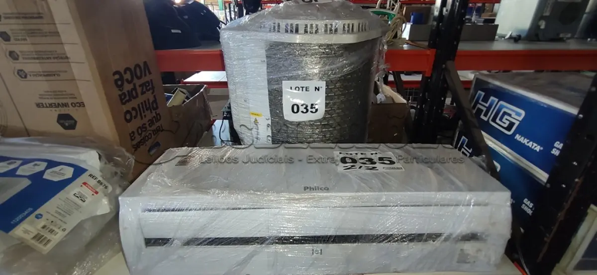 LOTE 035 - 01 KIT AR CONDICIONADO SPLIT PHILCO 12000 BTUS 220V (NO ESTADO, NÃO SABEMOS SE FUNCIONA. LEILÃO NÃO TEM GARANTIA E NEM DEVOLUÇÃO, SUJEITO A POSSÍVEIS AVARIAS VISÍVEIS/OCULTAS E/OU AUSÊNCIA DE COMPONENTES)