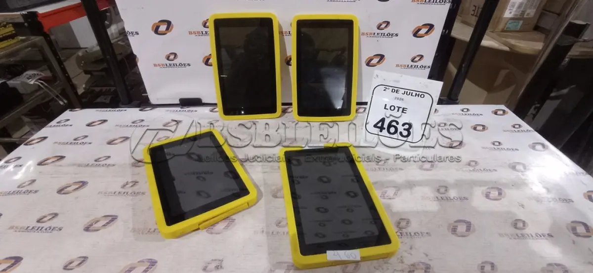 LOTE 463 - 04 TABLETS MARCA CCE. (NO ESTADO) ATENÇÃO! FAZER A VISITAÇÃO ANTES DE ARREMATAR, NÃO SABEMOS SE FUNCIONA, LEILÃO NÃO TEM GARANTIA E NEM DEVOLUÇÃO, SUJEITO A POSSÍVEIS AVARIAS VISÍVEIS/OCULTAS E/OU AUSÊNCIA DE COMPONENTES.