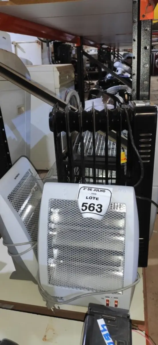 LOTE 563 - 03 AQUECEDORES DE MODELOS DIVERSOS MARCA MONDIAL. (NO ESTADO) ATENÇÃO! FAZER A VISITAÇÃO ANTES DE ARREMATAR, NÃO SABEMOS SE FUNCIONA, LEILÃO NÃO TEM GARANTIA E NEM DEVOLUÇÃO, SUJEITO A POSSÍVEIS AVARIAS VISÍVEIS/OCULTAS E/OU AUSÊNCIA DE COMPONENTES.