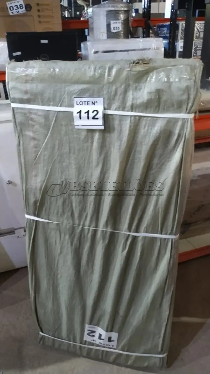 LOTE 112 - 01 ESTEIRA ELÉTRICA KNAKASAKI 110V C/ CONTROLE (NO ESTADO, NÃO SABEMOS SE FUNCIONA. LEILÃO NÃO TEM GARANTIA E NEM DEVOLUÇÃO, SUJEITO A POSSÍVEIS AVARIAS VISÍVEIS/OCULTAS E/OU AUSÊNCIA DE COMPONENTES)