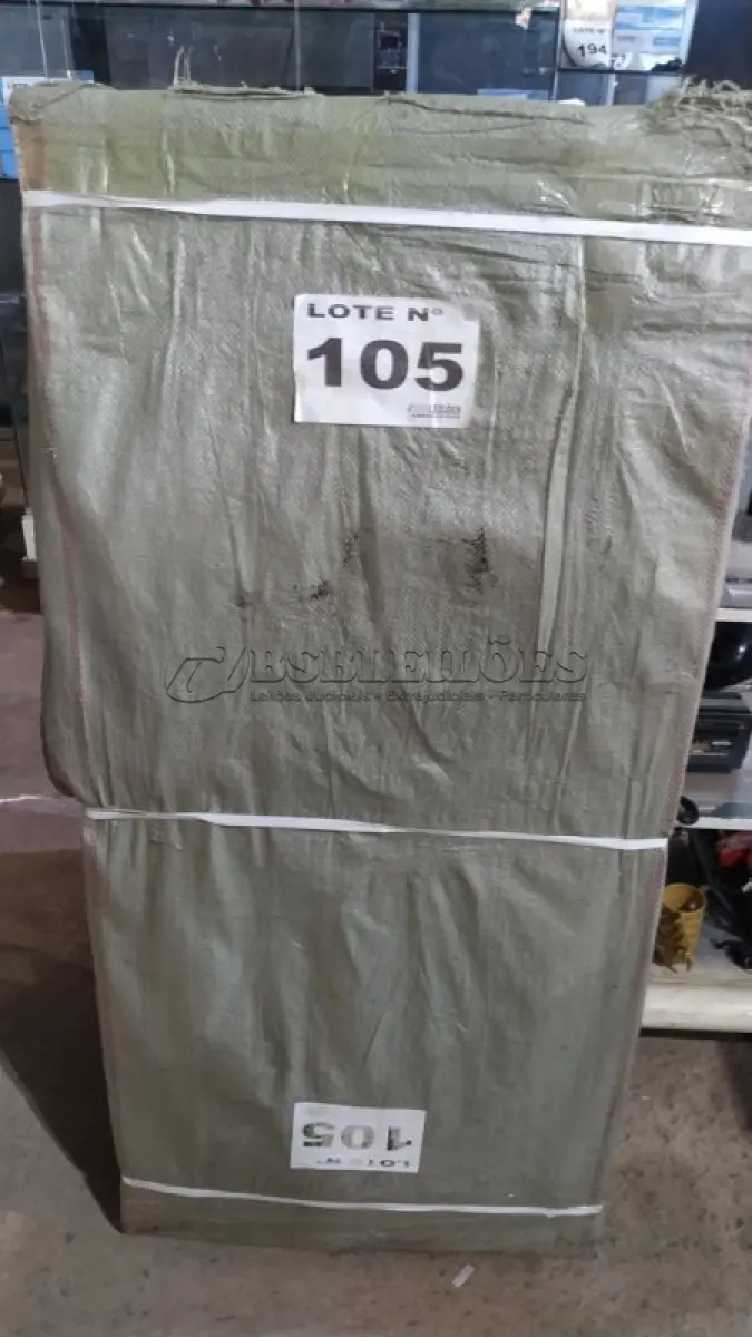 LOTE 105 - 01 ESTEIRA ELÉTRICA KNAKASAKI 110V C/ CONTROLE (NO ESTADO, NÃO SABEMOS SE FUNCIONA. LEILÃO NÃO TEM GARANTIA E NEM DEVOLUÇÃO, SUJEITO A POSSÍVEIS AVARIAS VISÍVEIS/OCULTAS E/OU AUSÊNCIA DE COMPONENTES)
