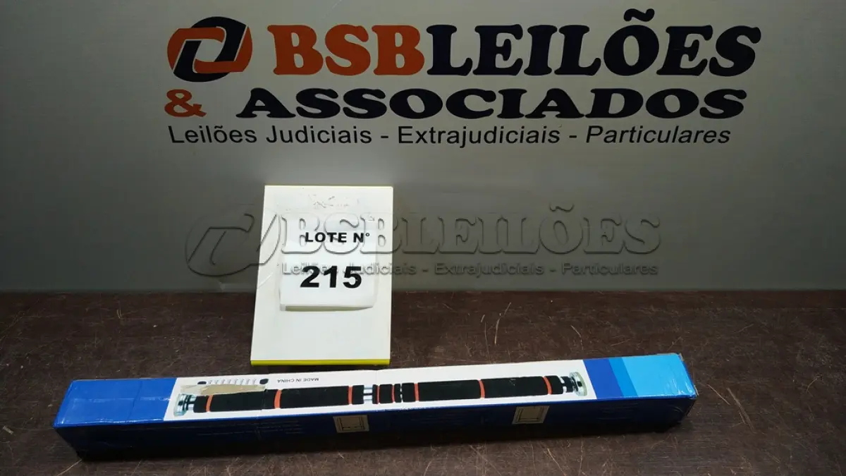 LOTE 215 - 01 BARRA PARA EXERCÍCIOS.(NO ESTADO, NÃO SABEMOS SE FUNCIONA. LEILÃO NÃO TEM GARANTIA E NEM DEVOLUÇÃO, SUJEITO A POSSÍVEIS AVARIAS VISÍVEIS/OCULTAS E/OU AUSÊNCIA DE COMPONENTES)