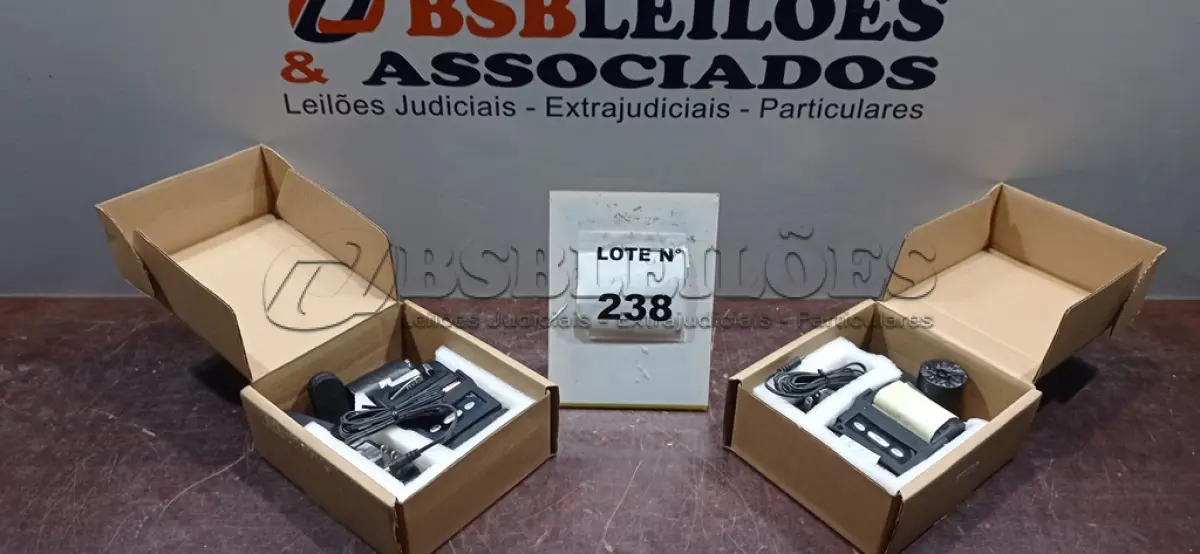 LOTE 238 - 02 IMPRESSORAS TÊRMICAS DE CUPOM.  (NO ESTADO, NÃO SABEMOS SE FUNCIONA. LEILÃO NÃO TEM GARANTIA E NEM DEVOLUÇÃO, SUJEITO A POSSÍVEIS AVARIAS VISÍVEIS/OCULTAS E/OU AUSÊNCIA DE COMPONENTES)
