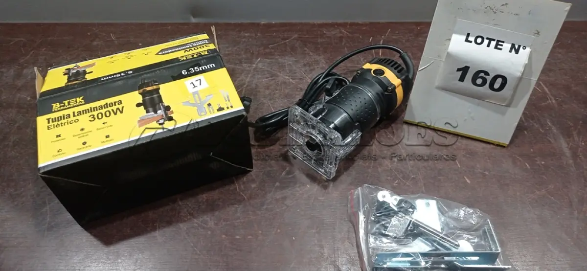 LOTE 160 - 01 TUPIA LAMINADORA 300W 220V MARCA BOMVINK (NOVO). (NO ESTADO) ATENÇÃO! FAZER A VISITAÇÃO ANTES DE ARREMATAR, NÃO SABEMOS SE FUNCIONA, LEILÃO NÃO TEM GARANTIA E NEM DEVOLUÇÃO, SUJEITO A POSSÍVEIS AVARIAS VISÍVEIS/OCULTAS E/OU AUSÊNCIA DE COMPONENTES.
