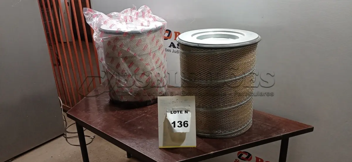 LOTE 136 - 01 FILTRO DE AR PARA CAMINHÃO VOLVO FH12, FM12, NH12 E 01 FILTRO DE AR PARA WEGA MODELO WAP 604. (NO ESTADO, NÃO SABEMOS SE FUNCIONA. LEILÃO NÃO TEM GARANTIA E NEM DEVOLUÇÃO, SUJEITO A POSSÍVEIS AVARIAS VISÍVEIS/OCULTAS E/OU AUSÊNCIA DE COMPONENTES)