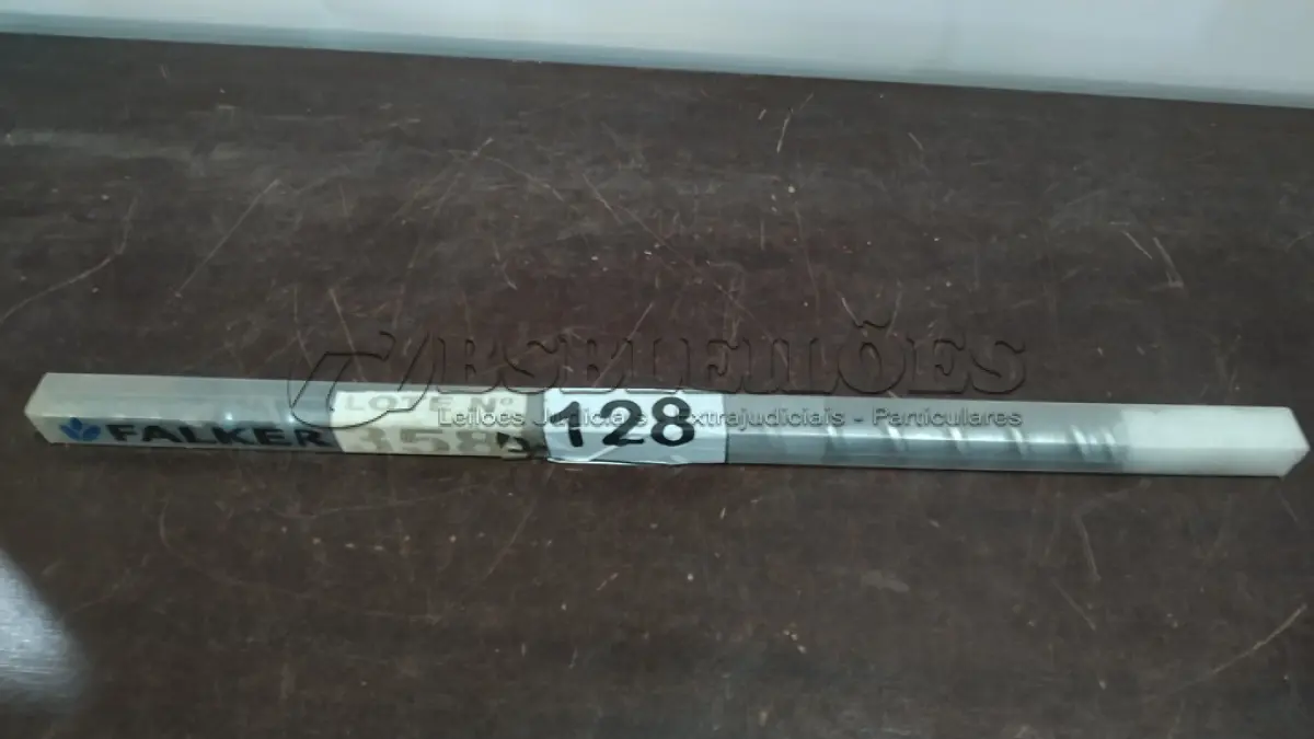LOTE 128 - 01 BROCA PARA AMOSTRAGEM DE SOLO FALKER (NO ESTADO, NÃO SABEMOS SE FUNCIONA. LEILÃO NÃO TEM GARANTIA E NEM DEVOLUÇÃO, SUJEITO A POSSÍVEIS AVARIAS VISÍVEIS/OCULTAS E/OU AUSÊNCIA DE COMPONENTES)