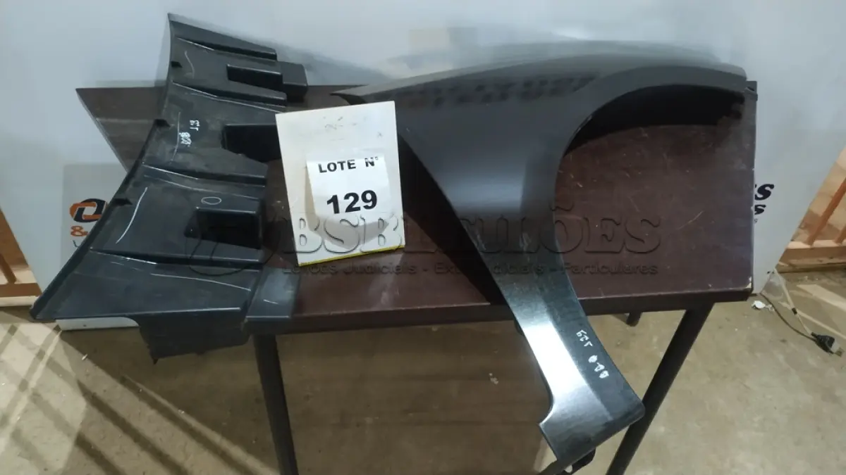 LOTE 129 - 01 PARA LAMA DIANTEIRO DO HB20 E 01 ABSORVEDOR DE PARA CHOQUE TRASEIRA NEW FIESTA 11/14. (NO ESTADO, NÃO SABEMOS SE FUNCIONA. LEILÃO NÃO TEM GARANTIA E NEM DEVOLUÇÃO, SUJEITO A POSSÍVEIS AVARIAS VISÍVEIS/OCULTAS E/OU AUSÊNCIA DE COMPONENTES)