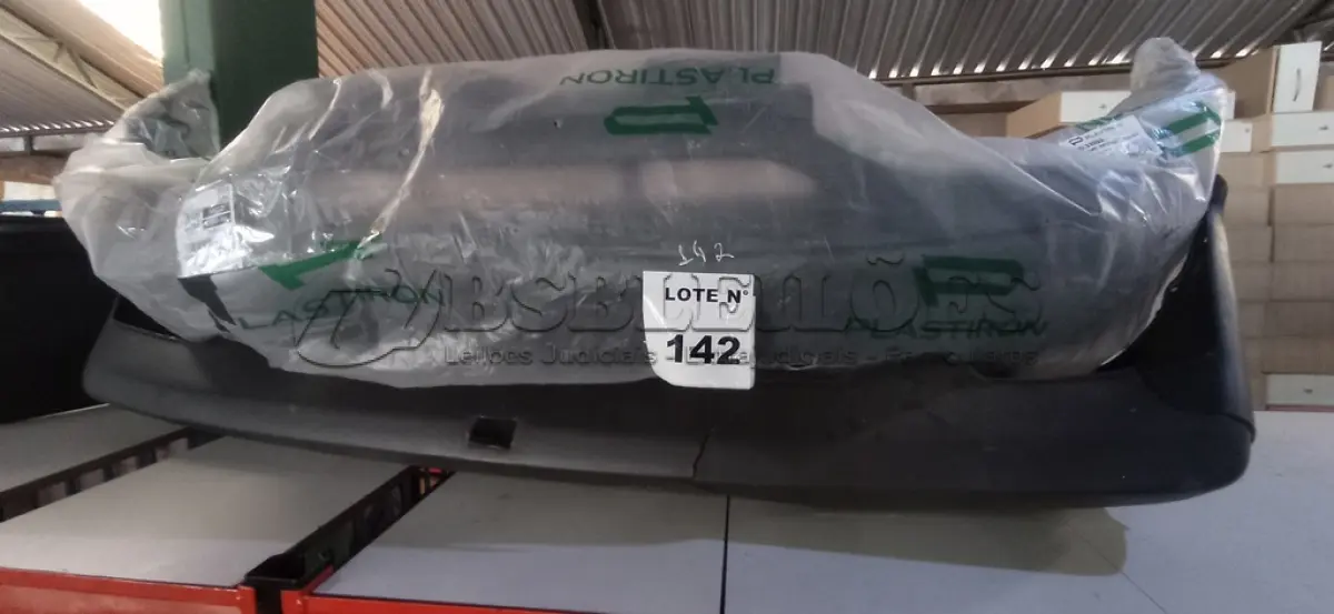 LOTE 142 - 01 PARA CHOQUE TRASEIRO DO FIAT UNO 1984 A 2004 E 01 PARA CHOQUE DIANTEIRO DO FIAT PALIO 1996 A 2000. (NO ESTADO, NÃO SABEMOS SE FUNCIONA. LEILÃO NÃO TEM GARANTIA E NEM DEVOLUÇÃO, SUJEITO A POSSÍVEIS AVARIAS VISÍVEIS/OCULTAS E/OU AUSÊNCIA DE COMPONENTES)