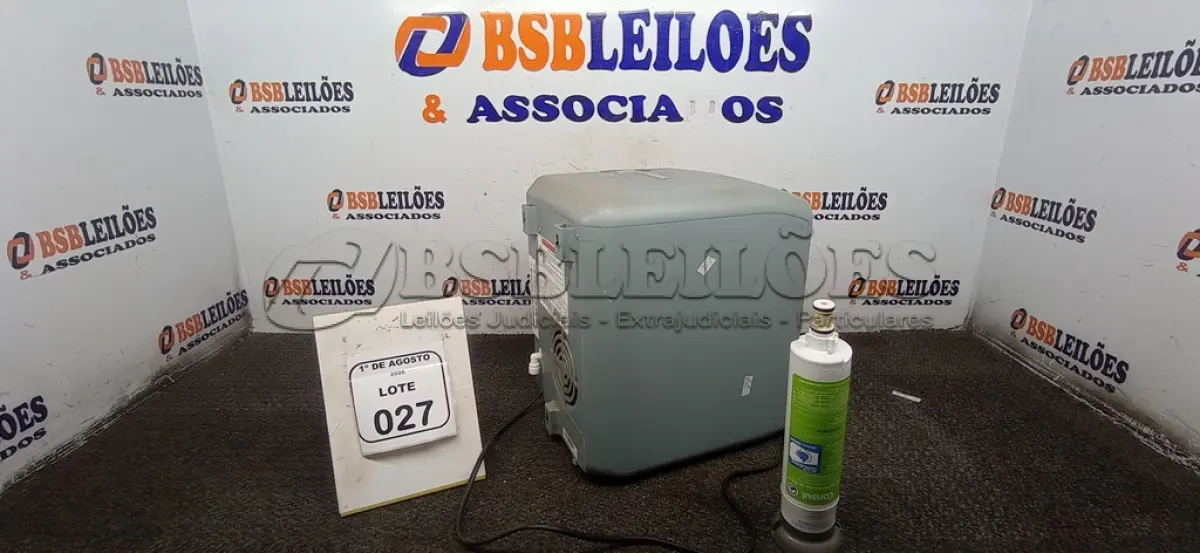 LOTE 027 - 01 PURIFICADOR DE ÁGUA MODELO GELA FÁCIL MARCA CONSUL. (NO ESTADO) ATENÇÃO! FAZER A VISITAÇÃO ANTES DE ARREMATAR, NÃO SABEMOS SE FUNCIONA, LEILÃO NÃO TEM GARANTIA E NEM DEVOLUÇÃO, SUJEITO A POSSÍVEIS AVARIAS VISÍVEIS/OCULTAS E/OU AUSÊNCIA DE COMPONENTES.