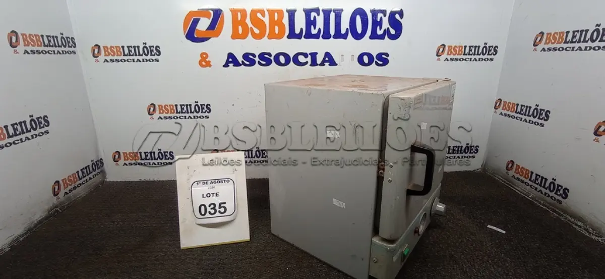 LOTE 035 - 01 ESTUFA PARA ESTERILIZAÇÃO MODELO ST-200 MARCA ICAMO. (NO ESTADO) ATENÇÃO! FAZER A VISITAÇÃO ANTES DE ARREMATAR, NÃO SABEMOS SE FUNCIONA, LEILÃO NÃO TEM GARANTIA E NEM DEVOLUÇÃO, SUJEITO A POSSÍVEIS AVARIAS VISÍVEIS/OCULTAS E/OU AUSÊNCIA DE COMPONENTES.