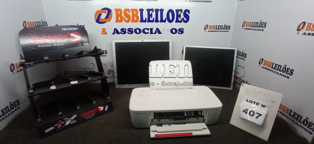 LOTE 407 -  01 EXPOSITOR, 01 IMPRESSORA HP DESKJET 1115 E 02 MONITORES SEM PÉ.  (NO ESTADO) ATENÇÃO! FAZER A VISITAÇÃO ANTES DE ARREMATAR, NÃO SABEMOS SE FUNCIONA, LEILÃO NÃO TEM GARANTIA E NEM DEVOLUÇÃO, SUJEITO A POSSÍVEIS AVARIAS VISÍVEIS/OCULTAS E/OU AUSÊNCIA DE COMPONENTES.