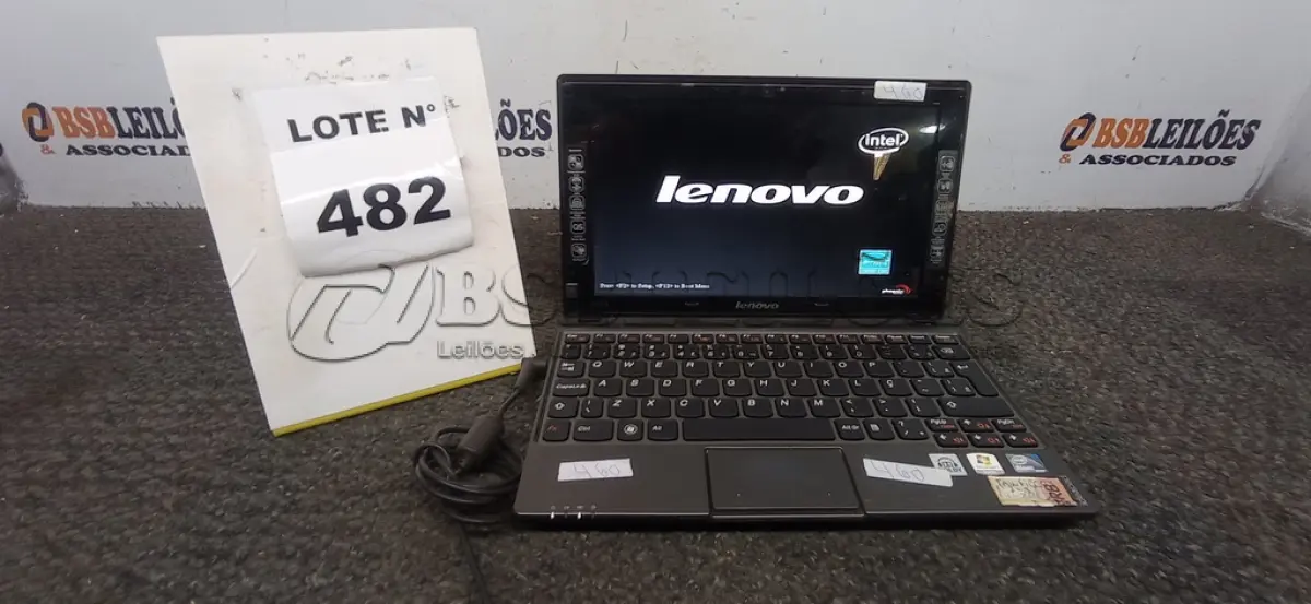 LOTE 482 -  01 NETEBOOK LENOVO SEM FONTE. (NO ESTADO) ATENÇÃO! FAZER A VISITAÇÃO ANTES DE ARREMATAR, NÃO SABEMOS SE FUNCIONA, LEILÃO NÃO TEM GARANTIA E NEM DEVOLUÇÃO, SUJEITO A POSSÍVEIS AVARIAS VISÍVEIS/OCULTAS E/OU AUSÊNCIA DE COMPONENTES.