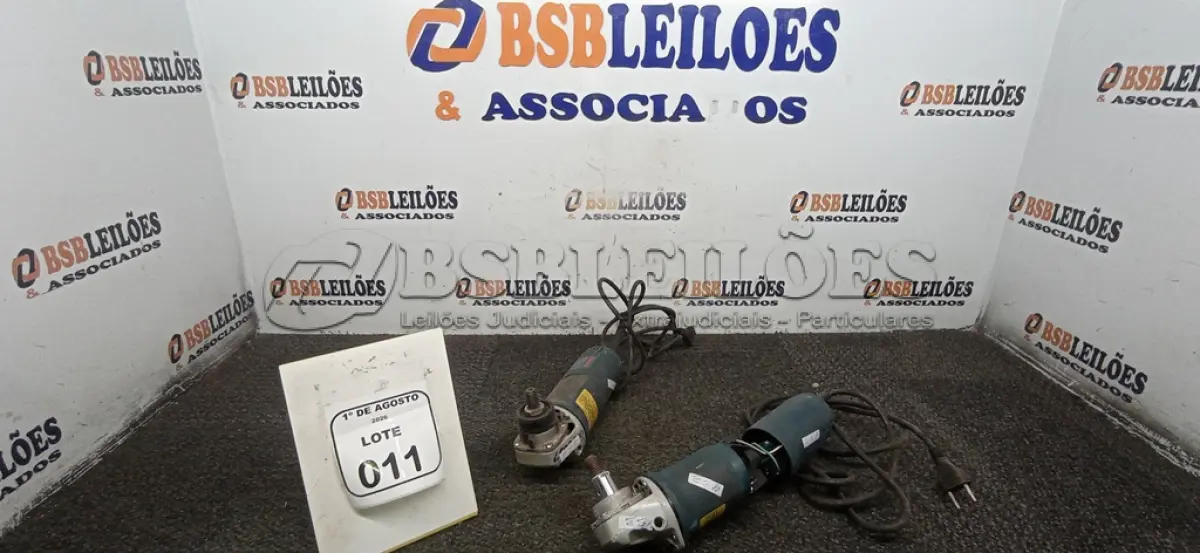LOTE 011 - 02 LIXADEIRAS BOSCH. (NO ESTADO) ATENÇÃO! FAZER A VISITAÇÃO ANTES DE ARREMATAR, NÃO SABEMOS SE FUNCIONA, LEILÃO NÃO TEM GARANTIA E NEM DEVOLUÇÃO, SUJEITO A POSSÍVEIS AVARIAS VISÍVEIS/OCULTAS E/OU AUSÊNCIA DE COMPONENTES.