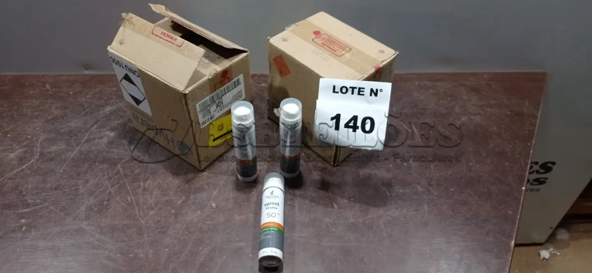 LOTE 140 - 27 PROTETORES SOLAR FACIAL EPISOL SPRAY BRUMA FPS 50 75ML. (NO ESTADO, NÃO SABEMOS SE FUNCIONA. LEILÃO NÃO TEM GARANTIA E NEM DEVOLUÇÃO, SUJEITO A POSSÍVEIS AVARIAS VISÍVEIS/OCULTAS E/OU AUSÊNCIA DE COMPONENTES)