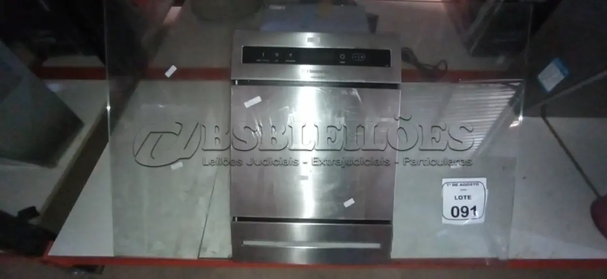 LOTE 091 - 01 COIFA DE EMBUTIR MARCA ELECTROUX. (NO ESTADO) ATENÇÃO! FAZER A VISITAÇÃO ANTES DE ARREMATAR, NÃO SABEMOS SE FUNCIONA, LEILÃO NÃO TEM GARANTIA E NEM DEVOLUÇÃO, SUJEITO A POSSÍVEIS AVARIAS VISÍVEIS/OCULTAS E/OU AUSÊNCIA DE COMPONENTES.