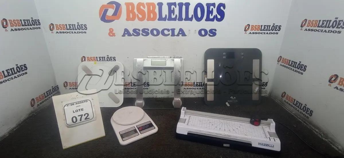 LOTE 072 - 01 LAMINADORA A4 E 04 BALANÇAS DE MARCAS E MODELOS DIVERSOS. (NO ESTADO) ATENÇÃO! FAZER A VISITAÇÃO ANTES DE ARREMATAR, NÃO SABEMOS SE FUNCIONA, LEILÃO NÃO TEM GARANTIA E NEM DEVOLUÇÃO, SUJEITO A POSSÍVEIS AVARIAS VISÍVEIS/OCULTAS E/OU AUSÊNCIA DE COMPONENTES.