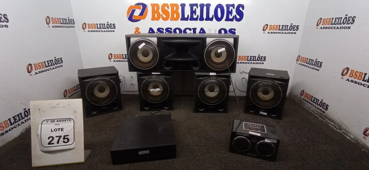 LOTE 275 - 01 CAIXINHA DE SOM MARCA HUAWEI, 01 AMPLIFICADOR SURROUND MARCA SONY E 05 CAIXAS DE SOM MARCA SONY. (NO ESTADO) ATENÇÃO! FAZER A VISITAÇÃO ANTES DE ARREMATAR, NÃO SABEMOS SE FUNCIONA, LEILÃO NÃO TEM GARANTIA E NEM DEVOLUÇÃO, SUJEITO A POSSÍVEIS AVARIAS VISÍVEIS/OCULTAS E/OU AUSÊNCIA DE COMPONENTES.