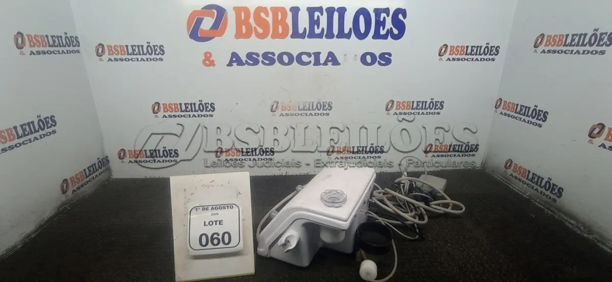 LOTE 060 - 01 APARELHO PARA ULTRASSOM ODONTOLÓGICO MODELO SONIC MAX PLUS MARCA ECEL. (NO ESTADO) ATENÇÃO! FAZER A VISITAÇÃO ANTES DE ARREMATAR, NÃO SABEMOS SE FUNCIONA, LEILÃO NÃO TEM GARANTIA E NEM DEVOLUÇÃO, SUJEITO A POSSÍVEIS AVARIAS VISÍVEIS/OCULTAS E/OU AUSÊNCIA DE COMPONENTES.