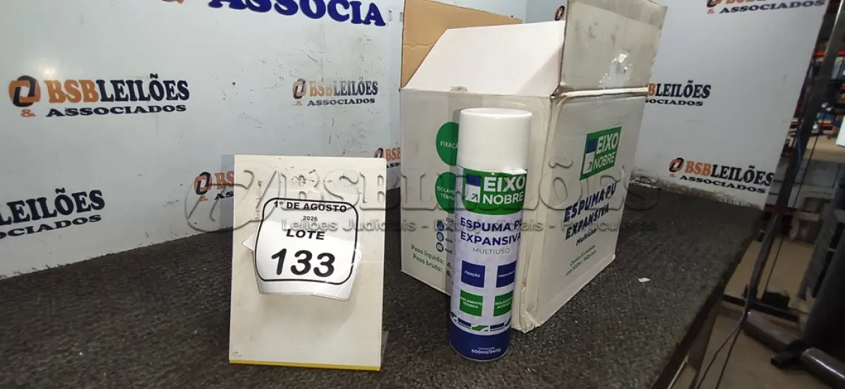 LOTE 133 - 01 CAIXA COM 12 ESPUMAS PU EXPANSIVA DE 500ML CADA MARCA EIXO NOBRE. (NO ESTADO) ATENÇÃO! FAZER A VISITAÇÃO ANTES DE ARREMATAR, NÃO SABEMOS SE FUNCIONA, LEILÃO NÃO TEM GARANTIA E NEM DEVOLUÇÃO, SUJEITO A POSSÍVEIS AVARIAS VISÍVEIS/OCULTAS E/OU AUSÊNCIA DE COMPONENTES.
