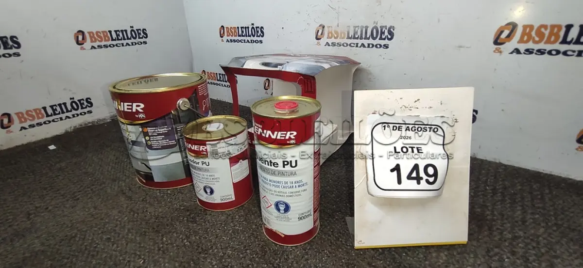 LOTE 149 - 01 GALÃO DE ESMALTE PU DE 2,7L, 01 LATA DE CATALISADOR DE 900ML E 01 LATA DE DILUENTE DE 900ML MARCA RENNER. (NO ESTADO) ATENÇÃO! FAZER A VISITAÇÃO ANTES DE ARREMATAR, NÃO SABEMOS SE FUNCIONA, LEILÃO NÃO TEM GARANTIA E NEM DEVOLUÇÃO, SUJEITO A POSSÍVEIS AVARIAS VISÍVEIS/OCULTAS E/OU AUSÊNCIA DE COMPONENTES.