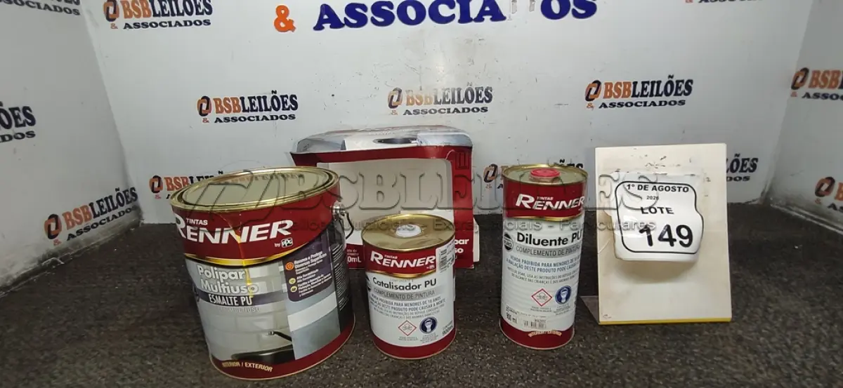 LOTE 149 - 01 GALÃO DE ESMALTE PU DE 2,7L, 01 LATA DE CATALISADOR DE 900ML E 01 LATA DE DILUENTE DE 900ML MARCA RENNER. (NO ESTADO) ATENÇÃO! FAZER A VISITAÇÃO ANTES DE ARREMATAR, NÃO SABEMOS SE FUNCIONA, LEILÃO NÃO TEM GARANTIA E NEM DEVOLUÇÃO, SUJEITO A POSSÍVEIS AVARIAS VISÍVEIS/OCULTAS E/OU AUSÊNCIA DE COMPONENTES.