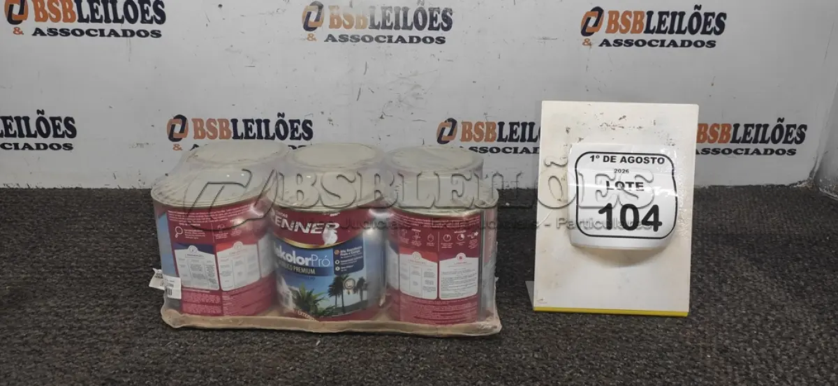 LOTE 104 - 06 LATAS DE TINTA ACRÍLICA PREMIUM DE 800ML CADA NA COR BASE PASTEL. (NO ESTADO) ATENÇÃO! FAZER A VISITAÇÃO ANTES DE ARREMATAR, NÃO SABEMOS SE FUNCIONA, LEILÃO NÃO TEM GARANTIA E NEM DEVOLUÇÃO, SUJEITO A POSSÍVEIS AVARIAS VISÍVEIS/OCULTAS E/OU AUSÊNCIA DE COMPONENTES.