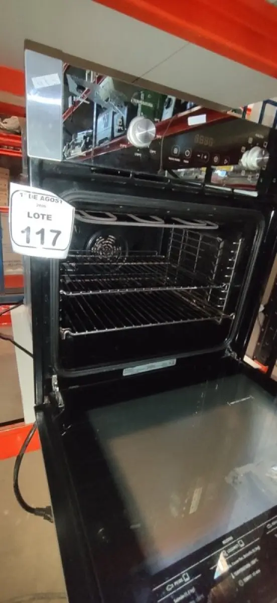 LOTE 117 - 01 FORNO DE EMBUTIR MARCA ELECTROLUX. (NO ESTADO) ATENÇÃO! FAZER A VISITAÇÃO ANTES DE ARREMATAR, NÃO SABEMOS SE FUNCIONA, LEILÃO NÃO TEM GARANTIA E NEM DEVOLUÇÃO, SUJEITO A POSSÍVEIS AVARIAS VISÍVEIS/OCULTAS E/OU AUSÊNCIA DE COMPONENTES.