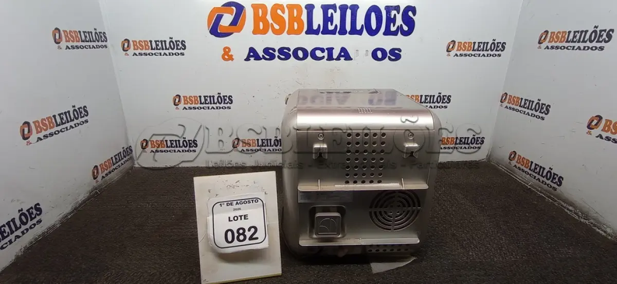 LOTE 082 - 01 PURIFICADOR DE ÁGUA 220V MARCA ELECTROLUX. (NO ESTADO) ATENÇÃO! FAZER A VISITAÇÃO ANTES DE ARREMATAR, NÃO SABEMOS SE FUNCIONA, LEILÃO NÃO TEM GARANTIA E NEM DEVOLUÇÃO, SUJEITO A POSSÍVEIS AVARIAS VISÍVEIS/OCULTAS E/OU AUSÊNCIA DE COMPONENTES.