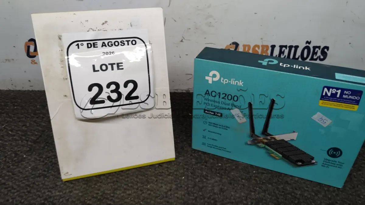 LOTE 232 - 01 ROTEADOR MODELO AC1200 MARCA TP-LINK. (NO ESTADO) ATENÇÃO! FAZER A VISITAÇÃO ANTES DE ARREMATAR, NÃO SABEMOS SE FUNCIONA, LEILÃO NÃO TEM GARANTIA E NEM DEVOLUÇÃO, SUJEITO A POSSÍVEIS AVARIAS VISÍVEIS/OCULTAS E/OU AUSÊNCIA DE COMPONENTES.