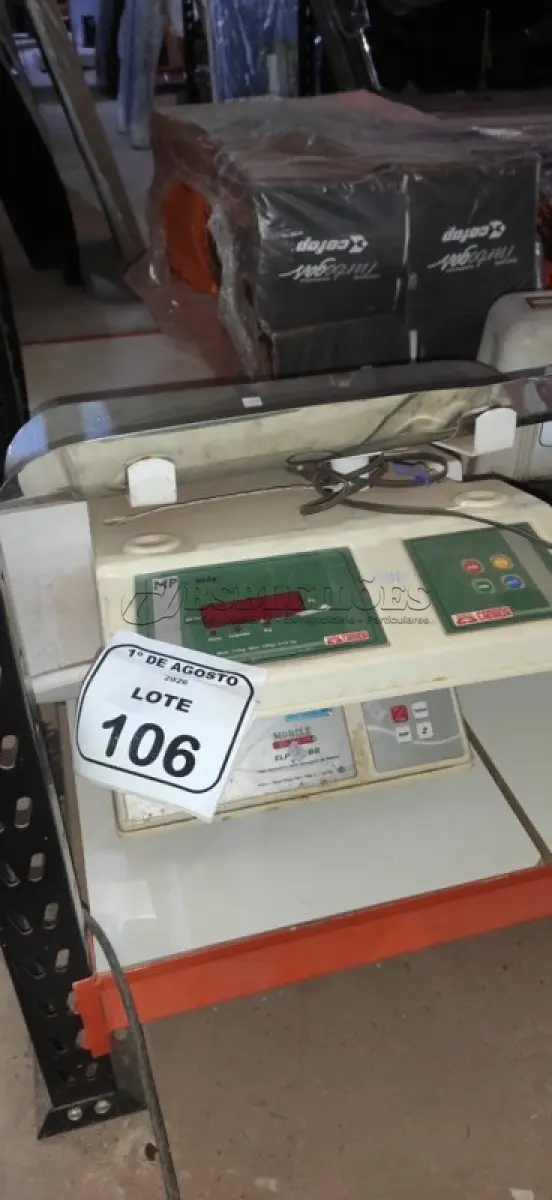 LOTE 106 - 02 BALANÇAS PEDIÁTRICAS. (NO ESTADO) ATENÇÃO! FAZER A VISITAÇÃO ANTES DE ARREMATAR, NÃO SABEMOS SE FUNCIONA, LEILÃO NÃO TEM GARANTIA E NEM DEVOLUÇÃO, SUJEITO A POSSÍVEIS AVARIAS VISÍVEIS/OCULTAS E/OU AUSÊNCIA DE COMPONENTES.