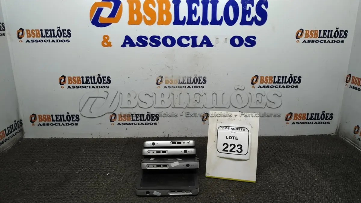LOTE 223 - 04 MINIS PC MODELO WYSE MARCA DELL. (NO ESTADO) ATENÇÃO! FAZER A VISITAÇÃO ANTES DE ARREMATAR, NÃO SABEMOS SE FUNCIONA, LEILÃO NÃO TEM GARANTIA E NEM DEVOLUÇÃO, SUJEITO A POSSÍVEIS AVARIAS VISÍVEIS/OCULTAS E/OU AUSÊNCIA DE COMPONENTES.