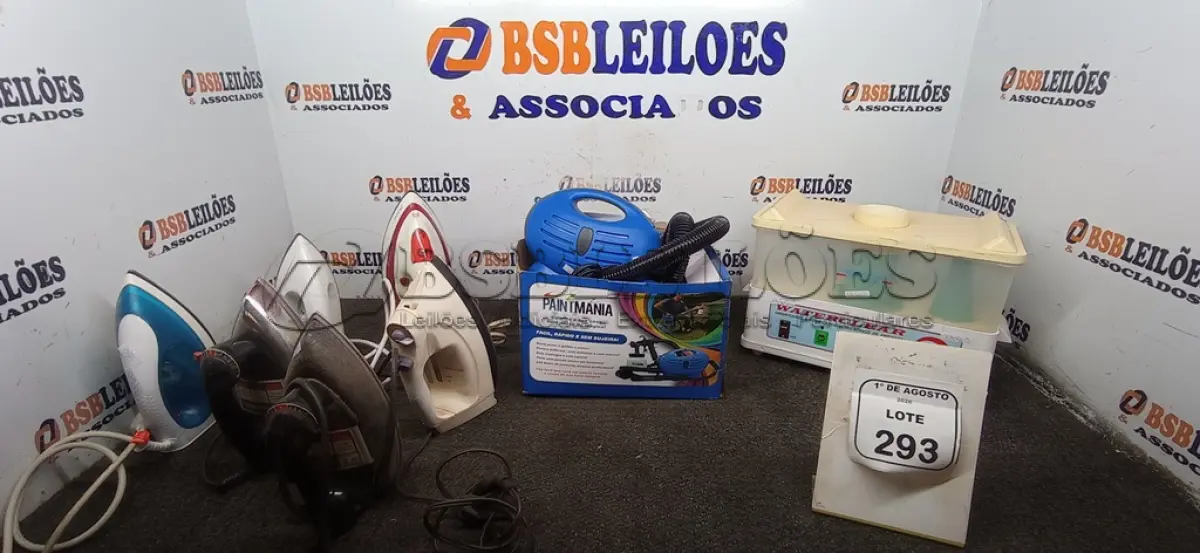 LOTE 293 - 01 UMIFICADOR E PURIFICADOR, 01 PISTOLA DE PINTURA E 06 FERROS DE PASSAR DE MARCAS E MODELOS DIVERSOS. (NO ESTADO) ATENÇÃO! FAZER A VISITAÇÃO ANTES DE ARREMATAR, NÃO SABEMOS SE FUNCIONA, LEILÃO NÃO TEM GARANTIA E NEM DEVOLUÇÃO, SUJEITO A POSSÍVEIS AVARIAS VISÍVEIS/OCULTAS E/OU AUSÊNCIA DE COMPONENTES.